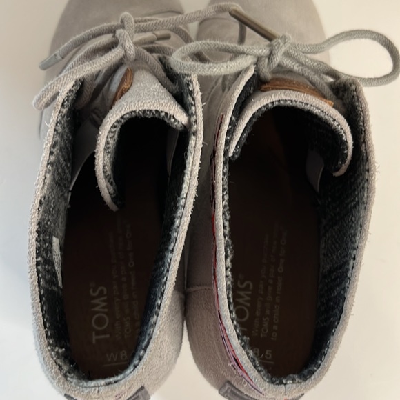 TOMS - Picture 6 of 9